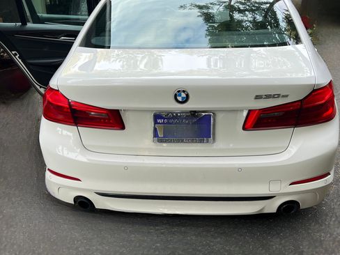 Used 2018 BMW 530e image 6