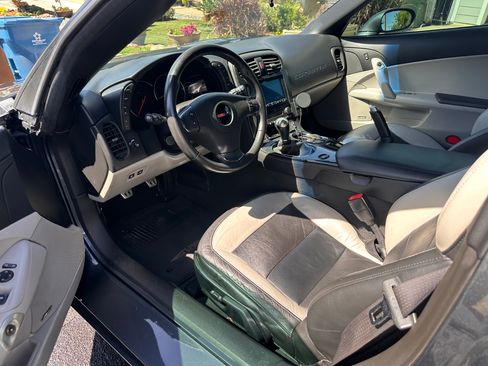 Used 2012 Chevrolet Corvette Z06 w/ 2LZ Preferred Equipment Group image 10