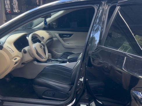 Used 2015 Nissan Altima 2.5 S w/ Power Driver Seat Package FWD image 6