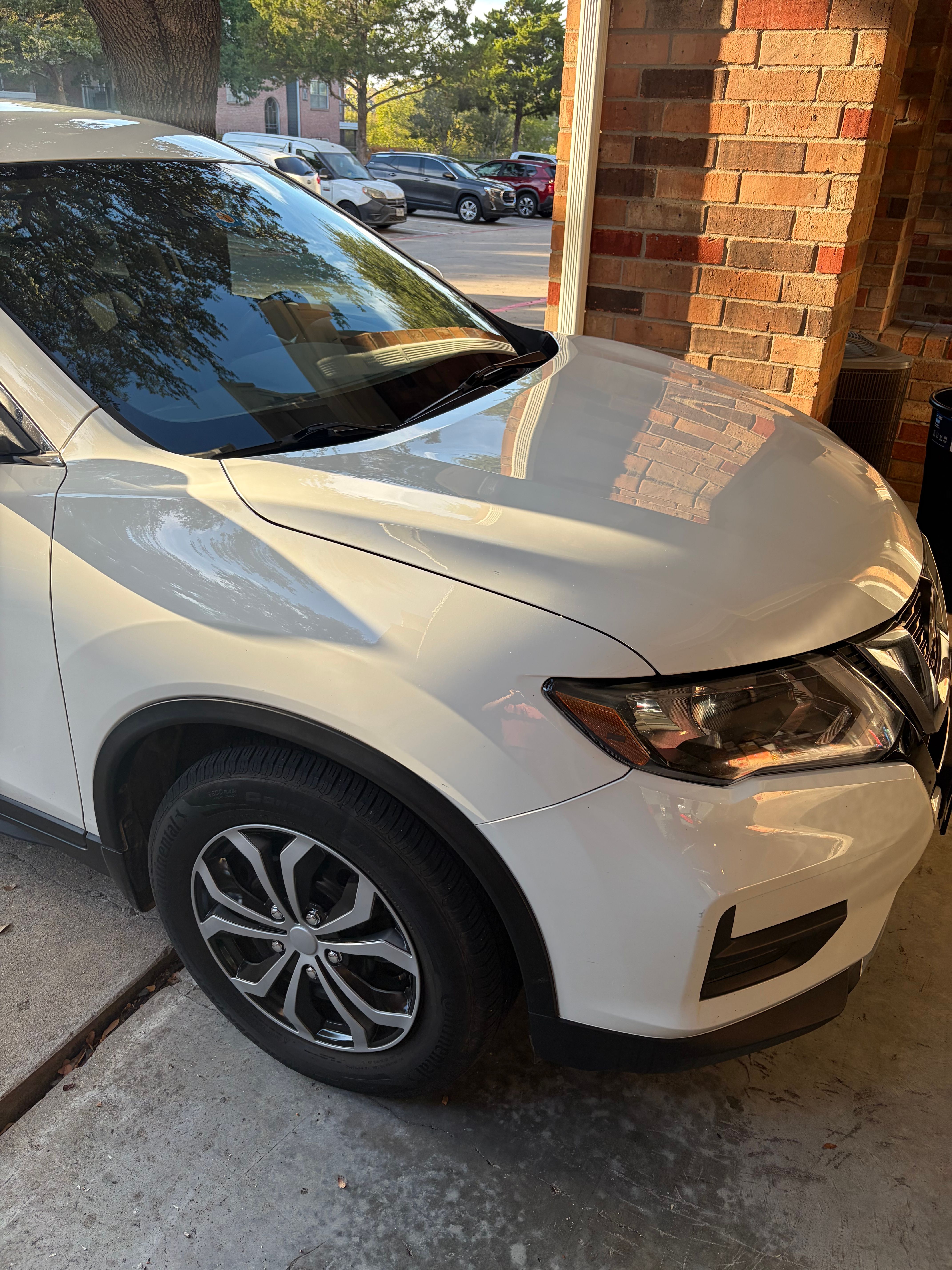 Used 2019 Nissan Rogue S FWD image 13