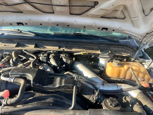 Used 2011 Ford F350 XL w/ PWR Equipment Group image 5