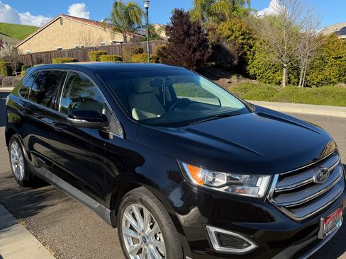 Used 2018 Ford Edge Titanium w/ Equipment Group 301A image 1