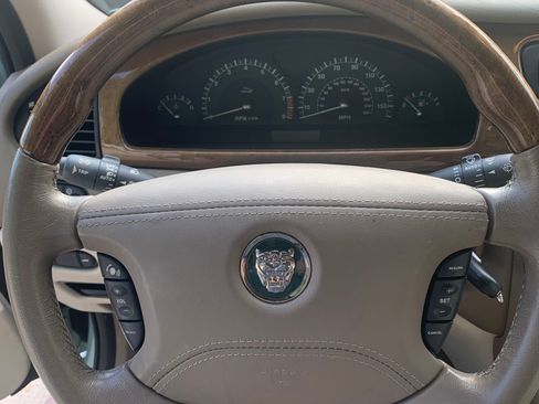 Used 2004 Jaguar S-TYPE 3.0 image 4