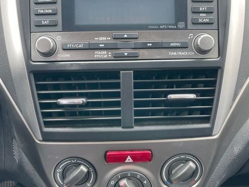 Used 2010 Subaru Forester 2.5X AWD/4WD image 8