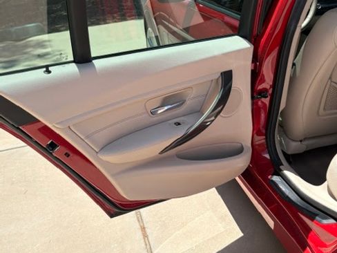 Used 2013 BMW 328i Sedan RWD image 12