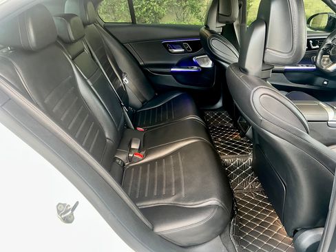 Used 2023 Mercedes-Benz C 300 4MATIC Sedan image 17