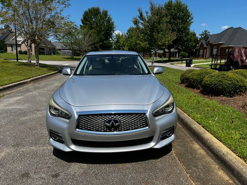 Used 2014 INFINITI Q50 Premium w/ Navigation Package RWD image 1