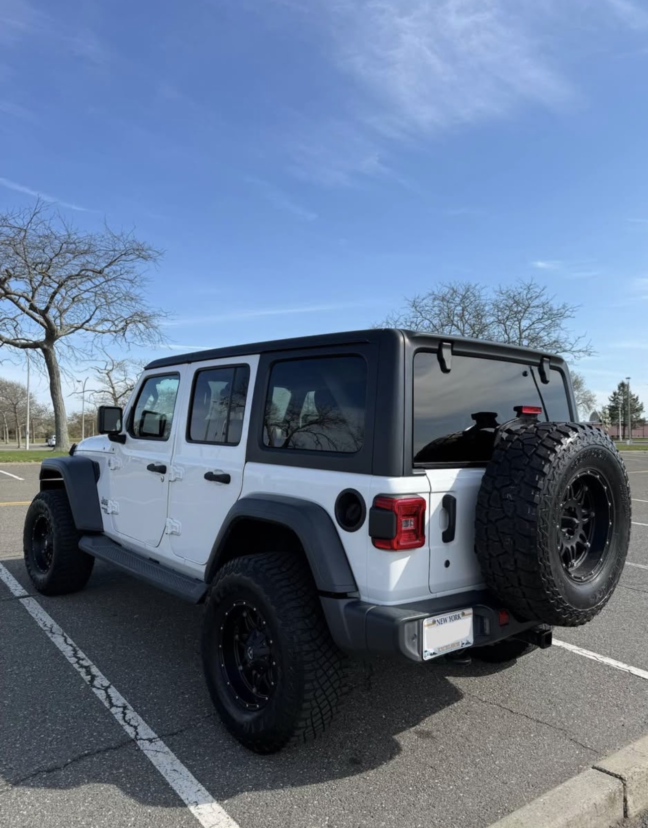 Used 2018 Jeep Wrangler Unlimited Sport S AWD/4WD image 6