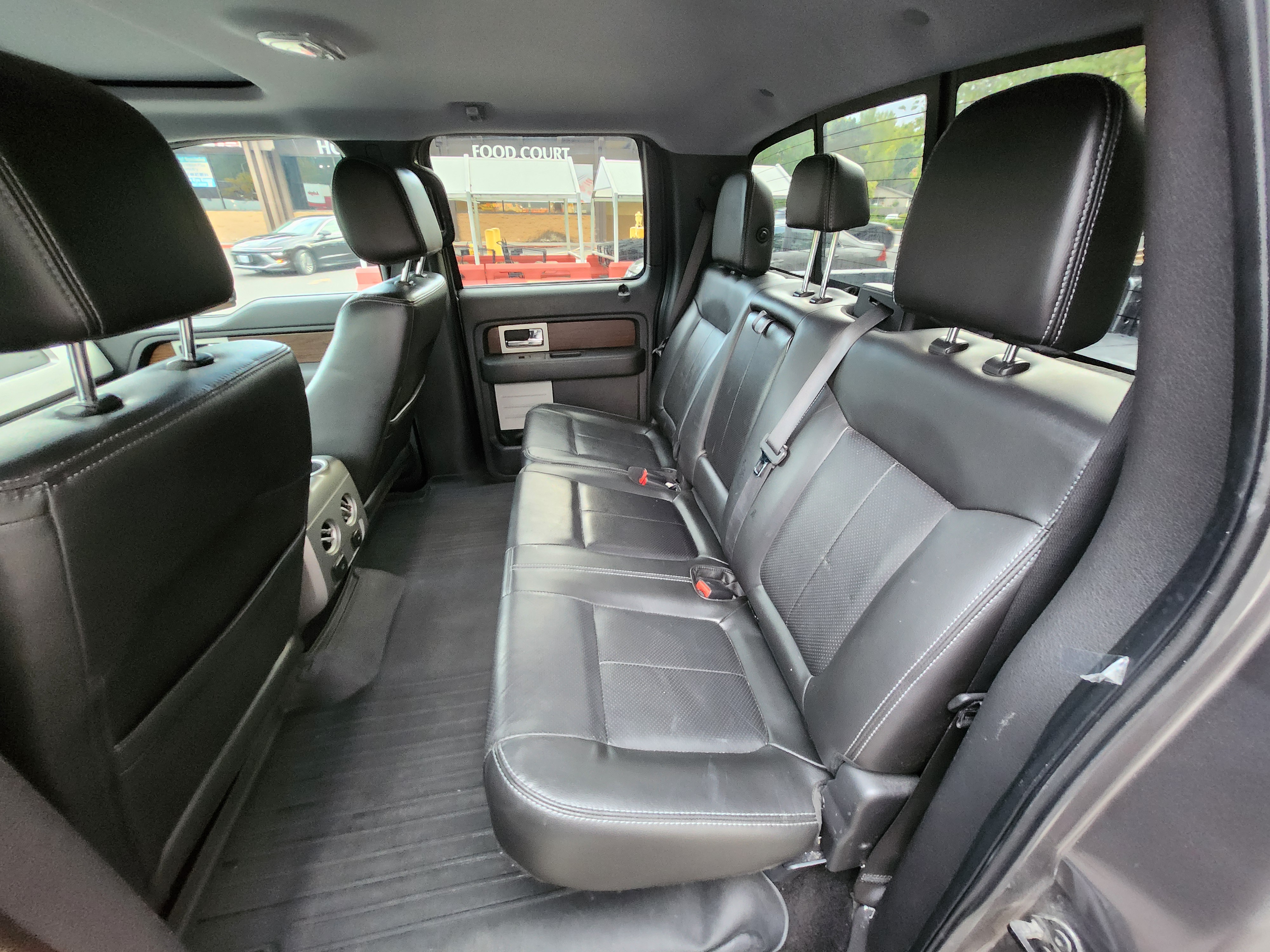 Used 2013 Ford F150 Lariat w/ Luxury Equipment Group AWD/4WD image 19