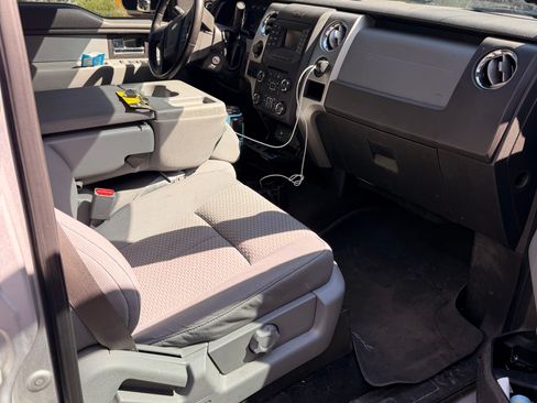 Used 2014 Ford F150 XLT w/ Equipment Group 302A Luxury AWD/4WD image 6