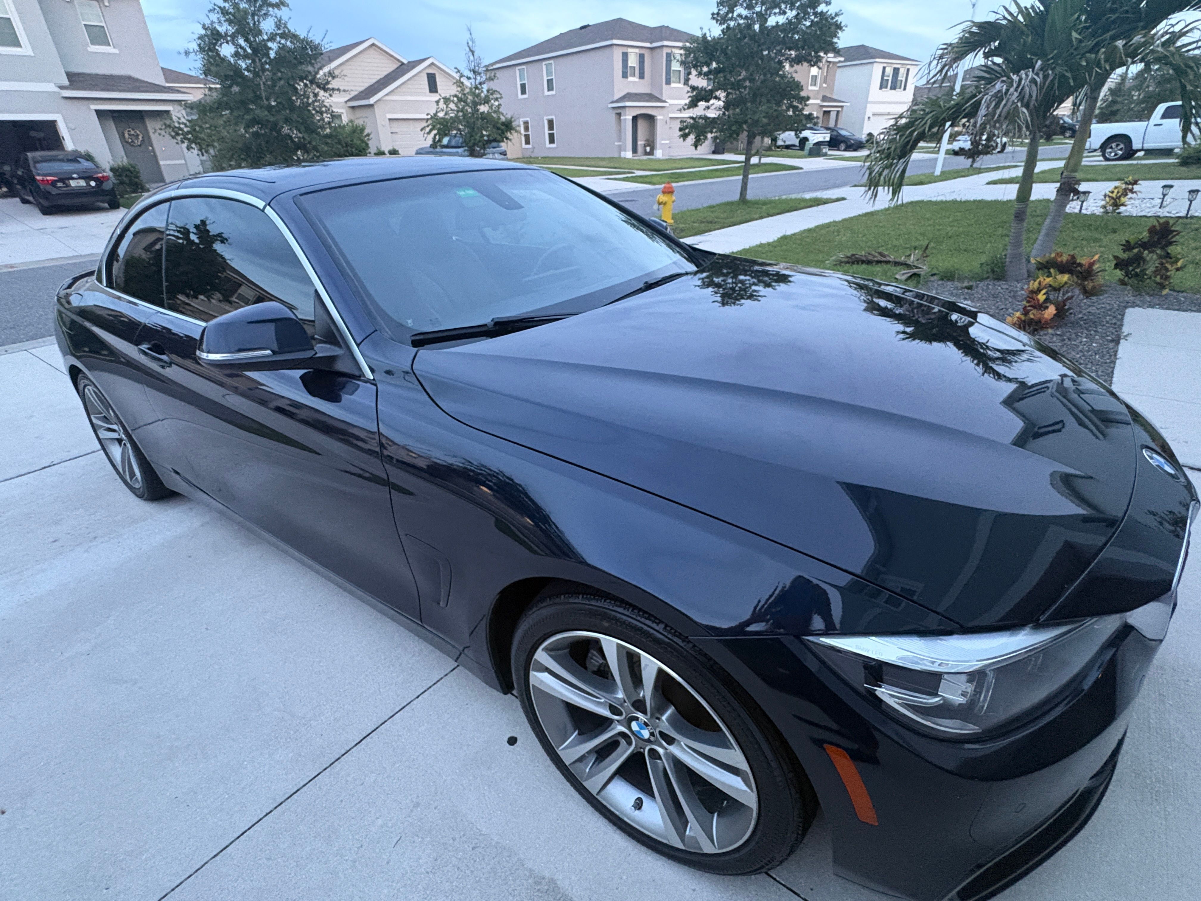 Used 2018 BMW 430i Convertible RWD image 2