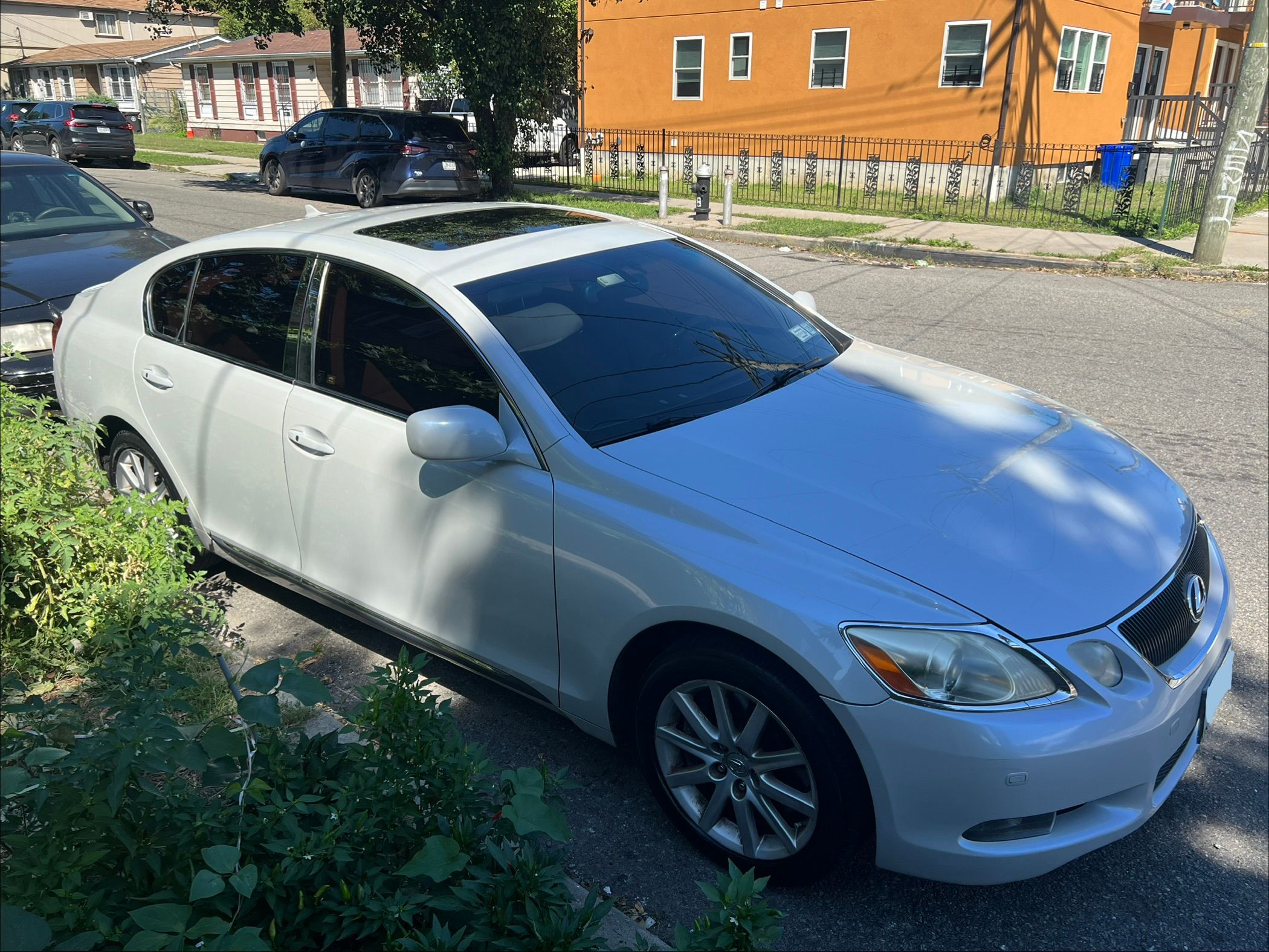 Used 2007 Lexus GS 350 AWD w/ Preferred Accessory Pkg image 2