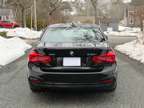 Used 2017 BMW 330i xDrive 330i xDrive Sedan 4D image 8