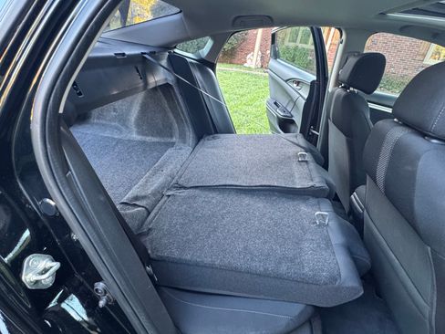 Used 2019 Honda Civic EX image 22