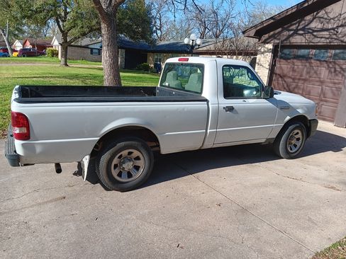Used 2009 Ford Ranger XLT image 4