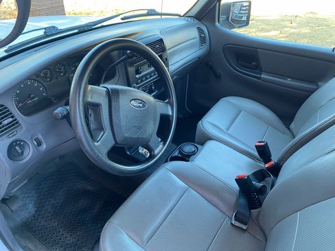 Used 2010 Ford Ranger XL image 9