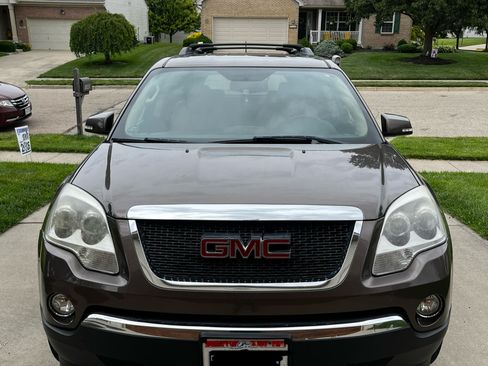 Used 2012 GMC Acadia SLT FWD image 2