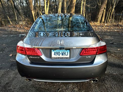 Used 2015 Honda Accord EX-L image 6