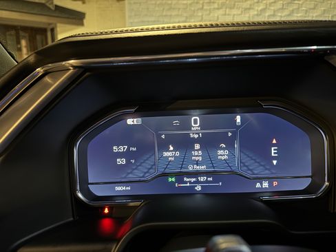 Used 2025 GMC Sierra 1500 Denali image 29