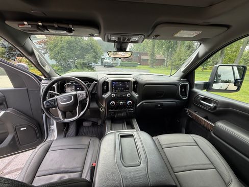 Used 2021 GMC Sierra 2500 Denali w/ Denali Ultimate Package AWD/4WD image 10