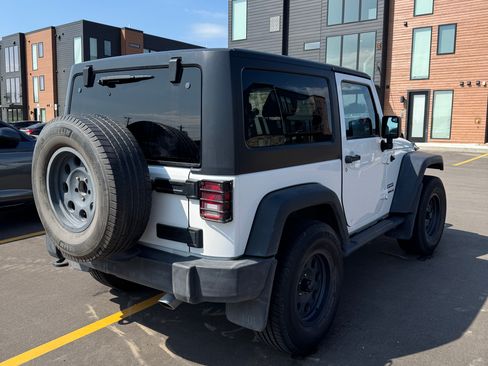 Used 2013 Jeep Wrangler Sport image 15