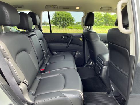Used 2023 Nissan Armada SV w/ Cargo Package AWD/4WD image 17