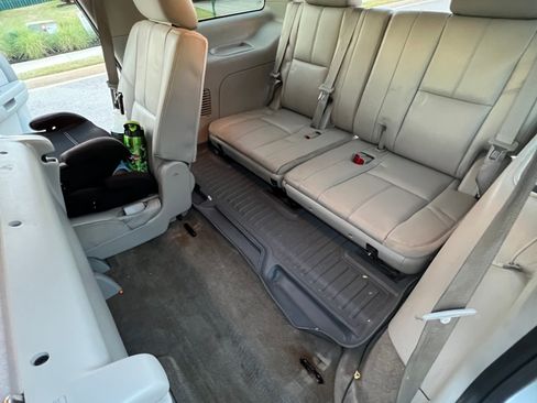Used 2012 Chevrolet Tahoe LT RWD image 14