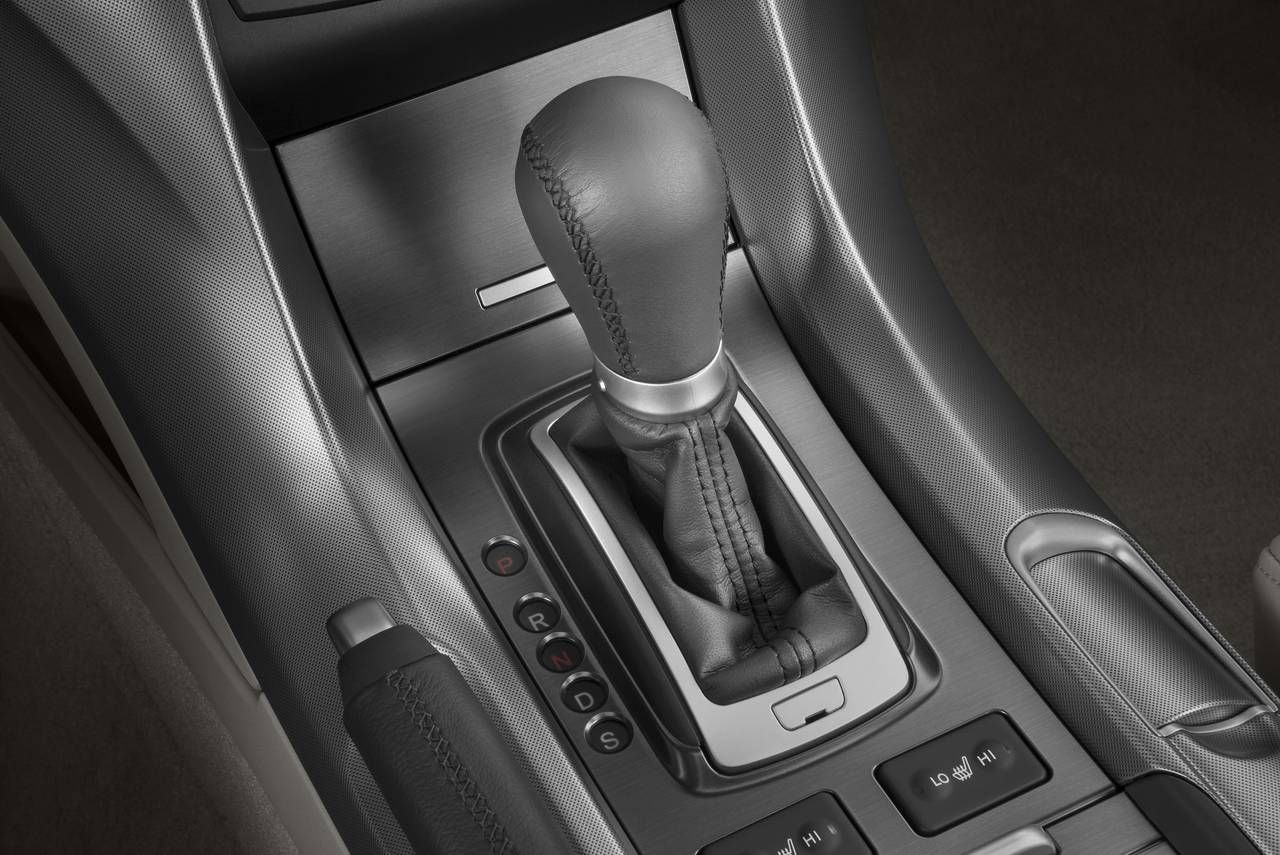 Used 2010 Acura TL w/ Technology Package FWD image 9