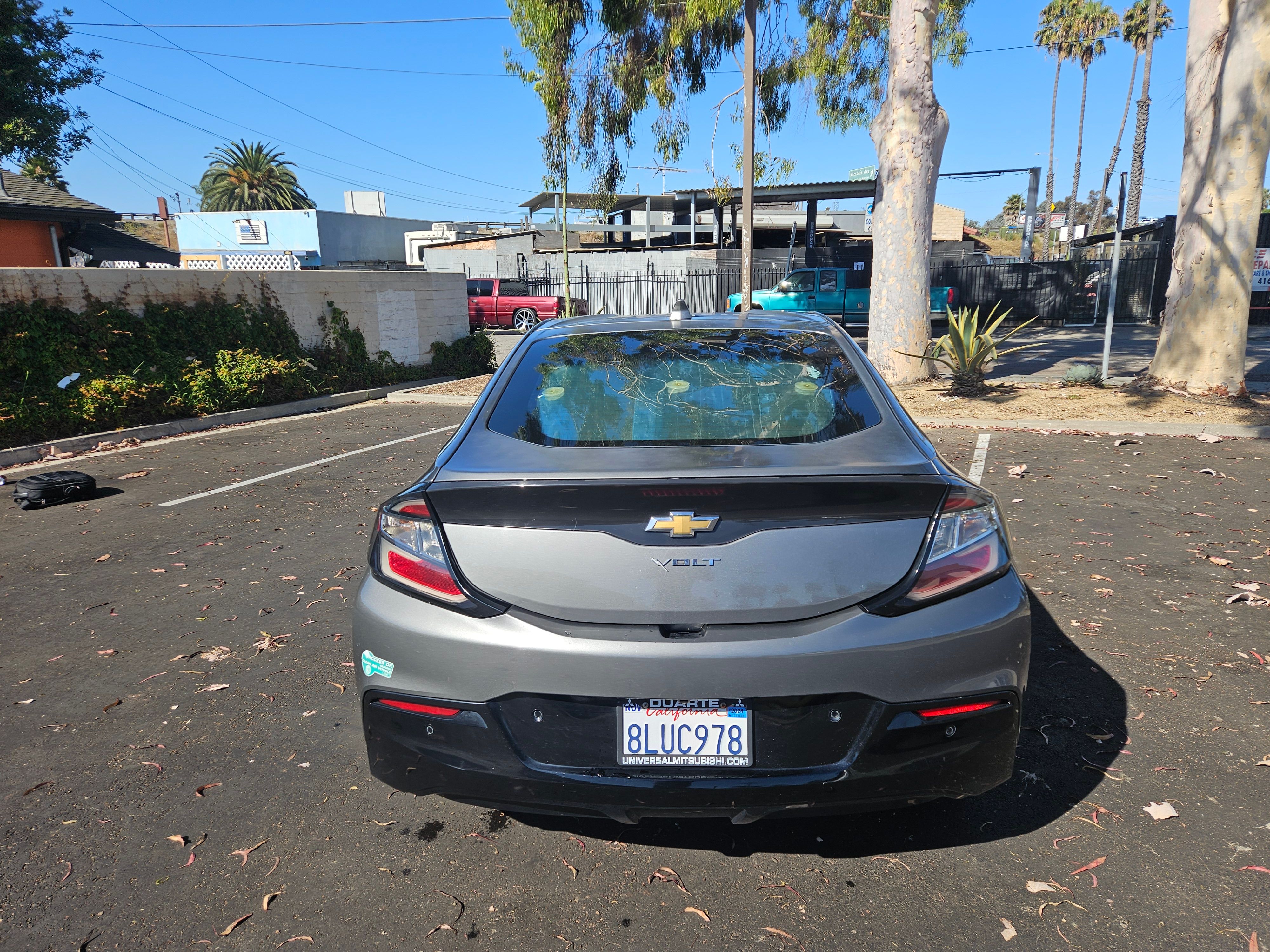 Used 2017 Chevrolet Volt Premier w/ Driver Confidence II Package FWD image 12