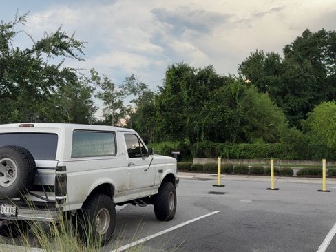 Used 1993 Ford Bronco image 14
