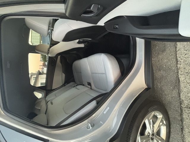 Used 2023 Hyundai Kona SEL w/ Cargo Package AWD/4WD image 16