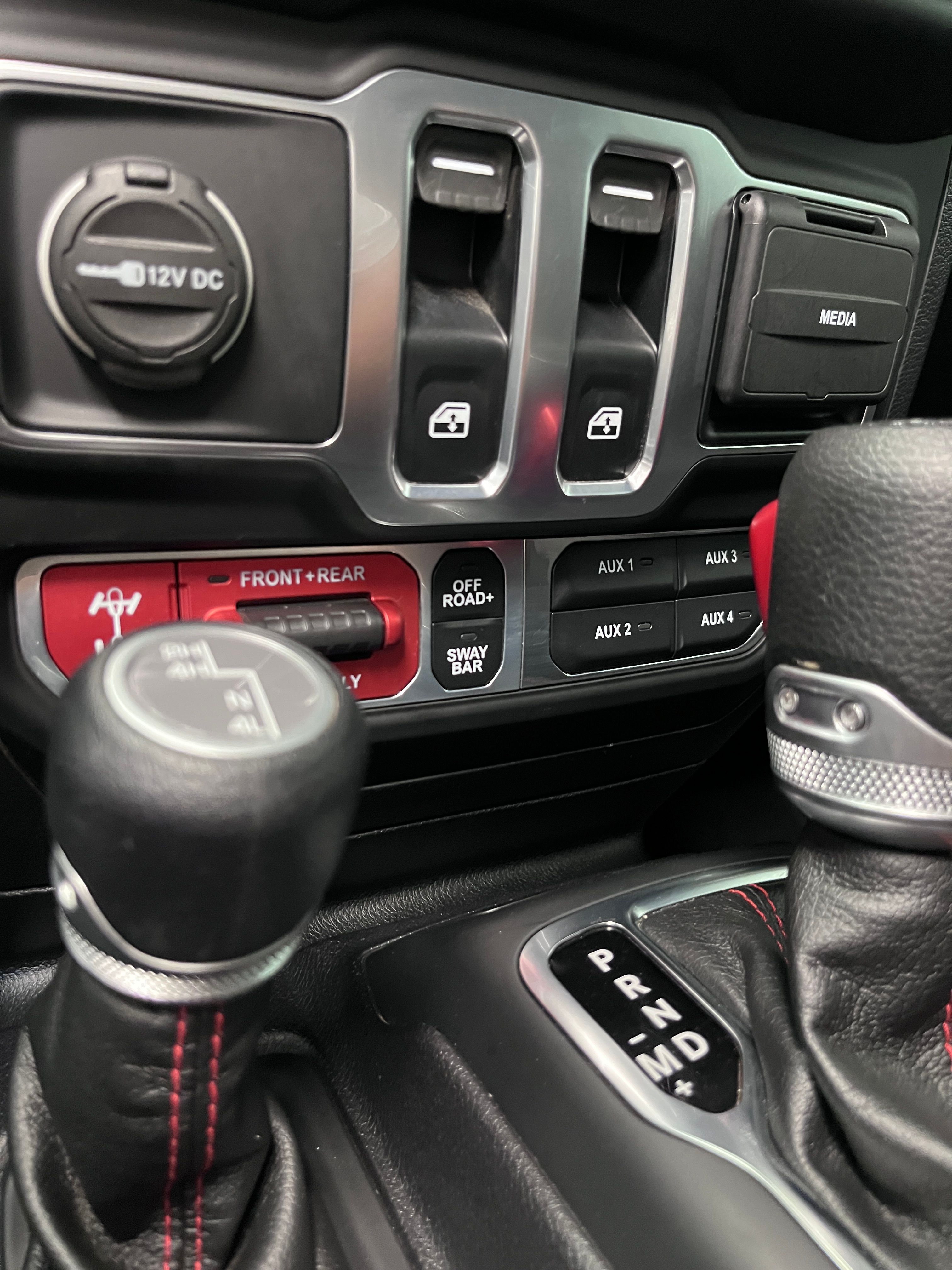 Used 2021 Jeep Wrangler Rubicon AWD/4WD image 17