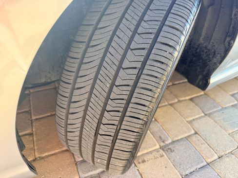 Used 2018 Toyota Camry SE w/ Protection Package (Q2) image 15