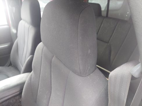 Used 2004 GMC Sonoma SLS w/ Preferred Equipment Group image 8