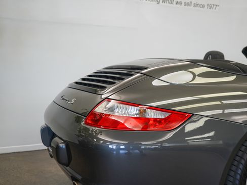 Used 2007 Porsche 911 Carrera S image 11