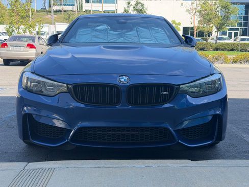 Used 2020 BMW M4 Coupe w/ Competition Package RWD image 1