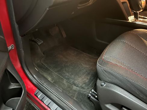 Used 2014 Chevrolet Equinox LT w/ Driver Convenience Package image 30