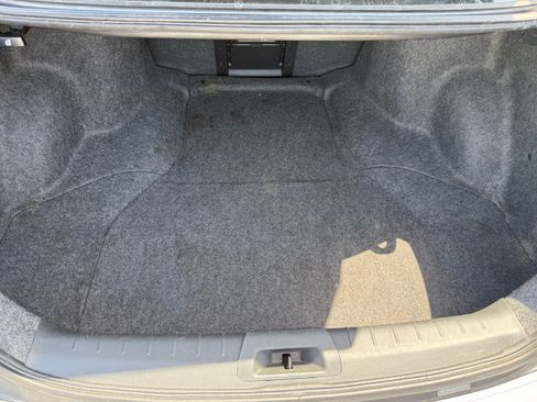 Used 2012 Honda Accord LX image 10