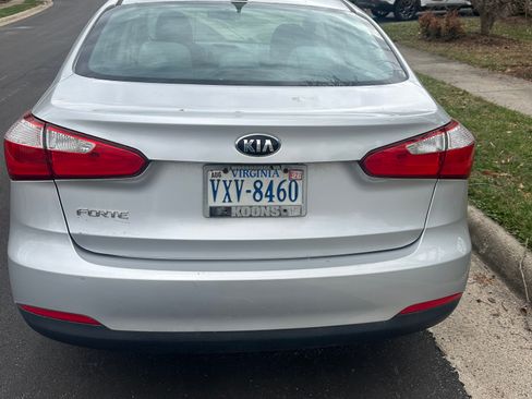 Used 2015 Kia Forte LX w/ Popular Package image 15