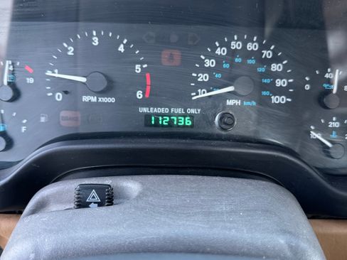 Used 1997 Jeep Wrangler SE image 10