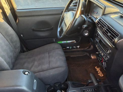 Used 2003 Jeep Wrangler Sport AWD/4WD image 19