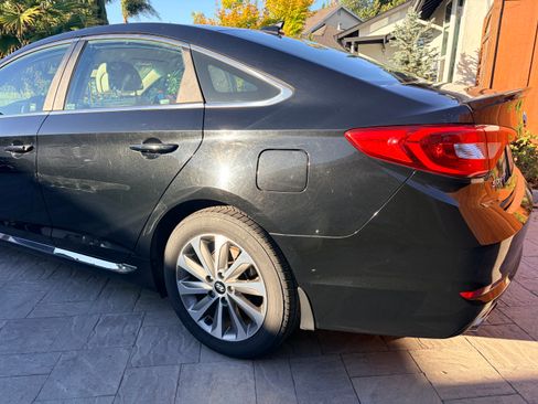 Used 2016 Hyundai Sonata Sport FWD image 4