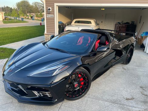 Used 2022 Chevrolet Corvette Stingray Coupe 2D w/ Z51 Performance Package image 17