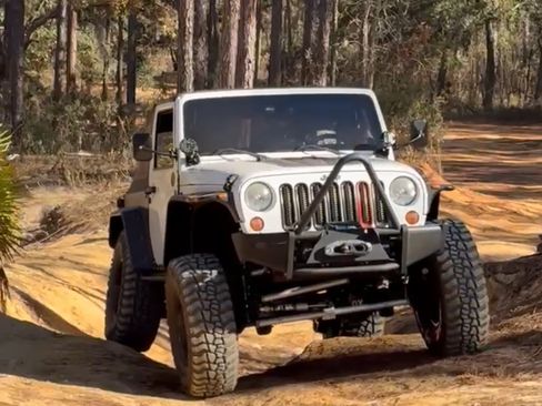 Used 2008 Jeep Wrangler X image 19