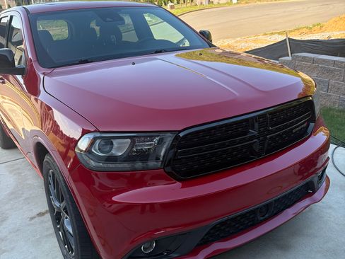 Used 2016 Dodge Durango R/T w/ Technology Group RWD image 11