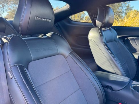 Used 2020 Ford Mustang Shelby GT350 w/ Technology Package image 11