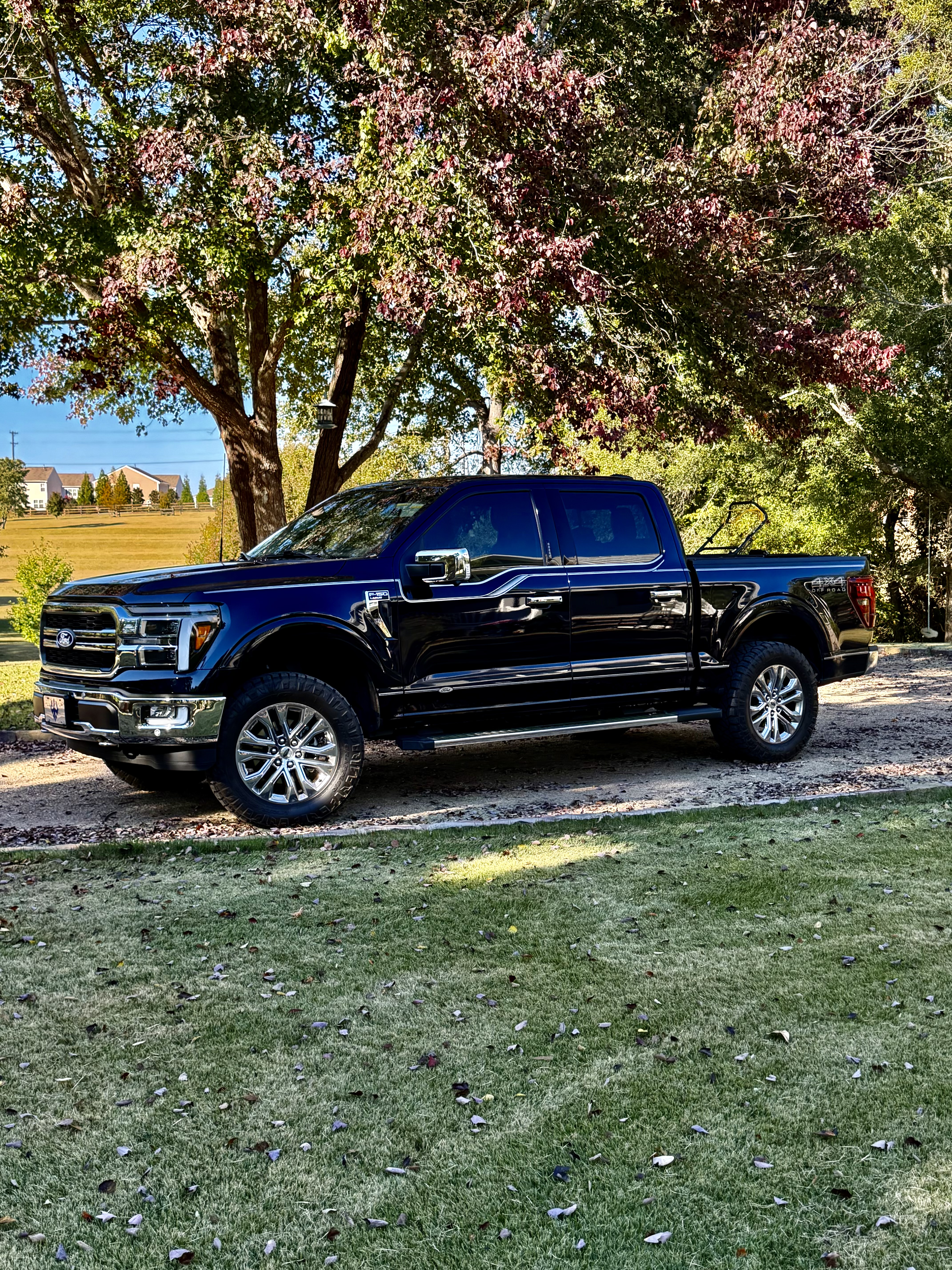 Used 2024 Ford F150 Lariat w/ Bed Utility Package AWD/4WD image 1
