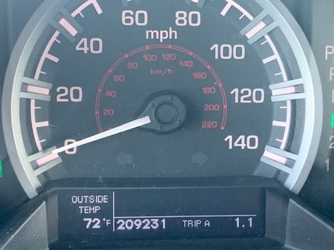 Used 2010 Honda Ridgeline RTL image 6