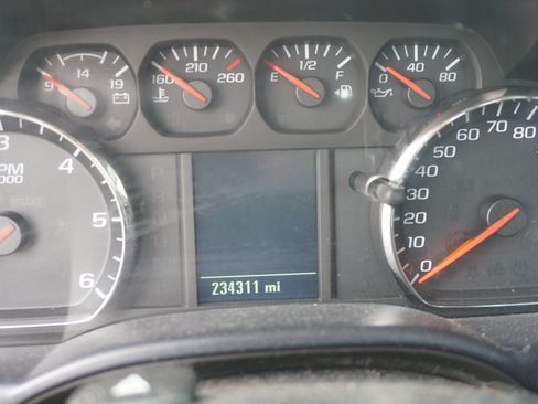 Used 2014 Chevrolet Silverado 1500 W/T w/ Trailering Package image 10