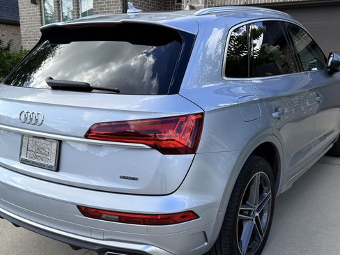 Used 2021 Audi Q5 e Prestige w/ Prestige Package AWD/4WD image 9